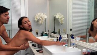 FREE USE my step sis while shes doing her make up – HAILEY ROSE (IG: @HaileyRoseFcks)